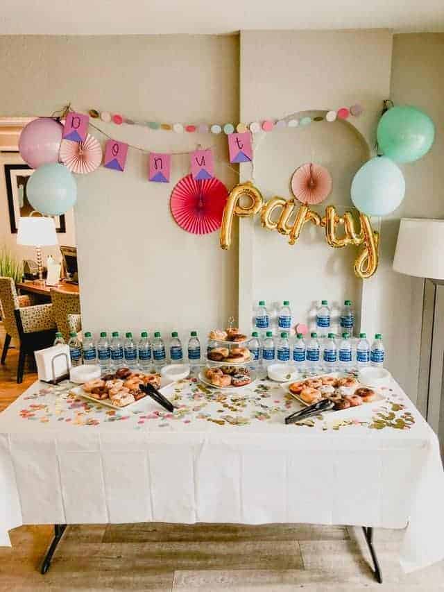 simple donut party table decor